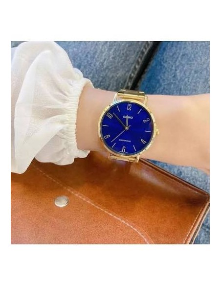 Reloj Casio Para Mujer LTP-VT01G-2B Analógico Correa Acero