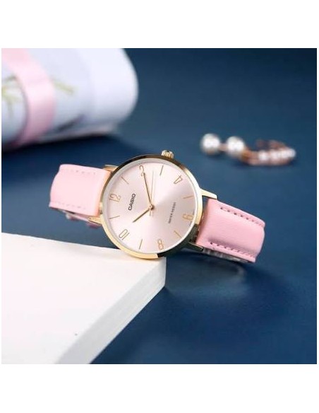 Reloj Casio LTP-VT01GL-4B Dorado con Correa de Cuero