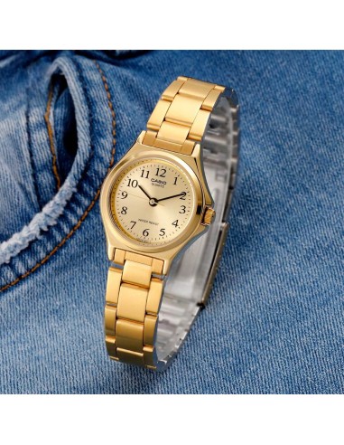 Reloj analógico para mujer Casio LTP-1130N-9B con acabado totalmente dorado correa de acero inoxidable