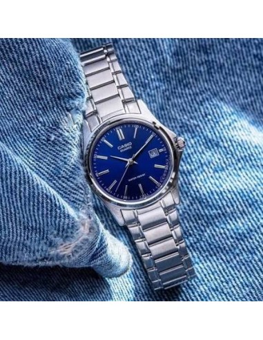 Reloj analógico para mujer Casio LTP-1183A-2A con caja y correa de acero inoxidable