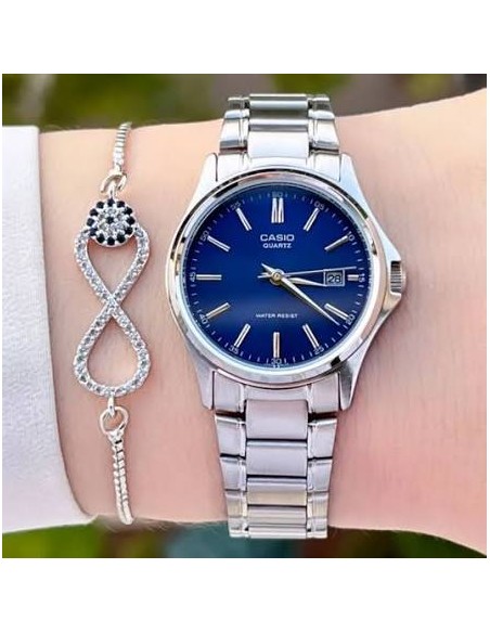 Reloj analógico para mujer Casio LTP-1183A-2A con caja y correa de acero inoxidable