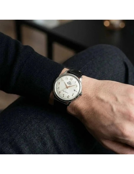 reloj automático hombre Orient Bambino Arabic Dial Silver Dallah RA-AC0038S 40.5mm correa de cuero Cal. F6724