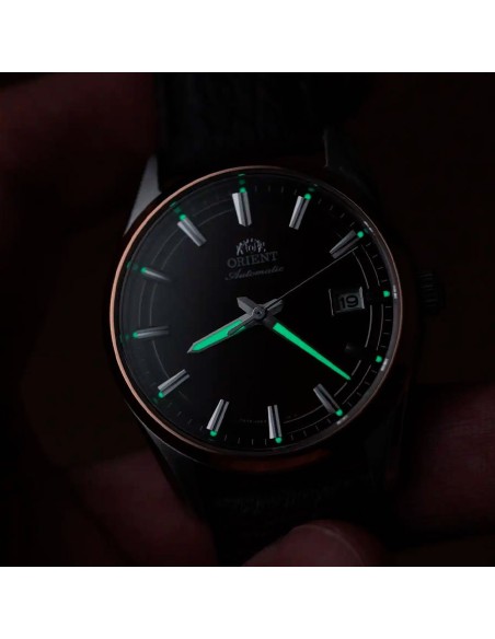 automático hombre Orient Stretto Date RA-AC0R03Y Chocolate / Rose Gold  38,5mm 50m WR cristal de zafiro