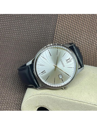 reloj clásico cuarzo hombre Casio Classic  MTP-V002L-7B3 44 × 37 × 9.6 mm 44 grs correa de cuero