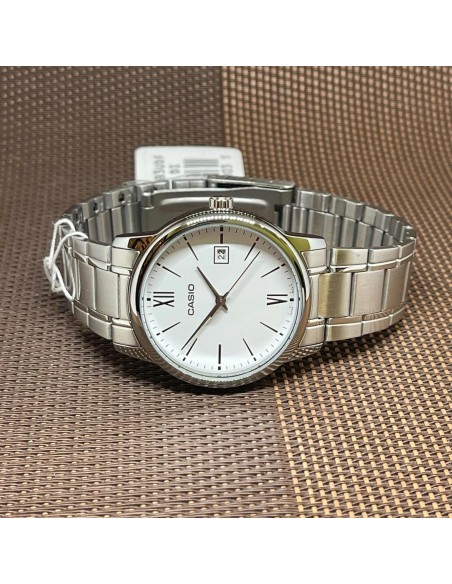 reloj clásico cuarzo hombre Casio Classic MTP-V002D-7B3 44 × 37 × 9.6 mm correa de acero