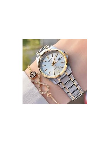 Reloj analógico para mujer Casio LTP-1183G-7A con caja y correa de acero inoxidable