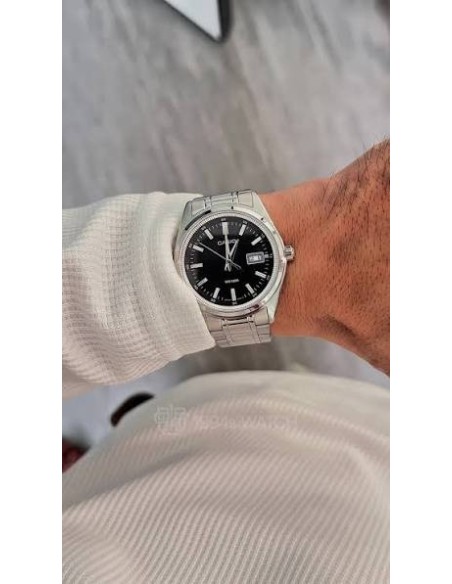 Reloj Casio Para Hombre MTP-B180D-1A1 Analógico Correa Acero Plateado Esfera Negra