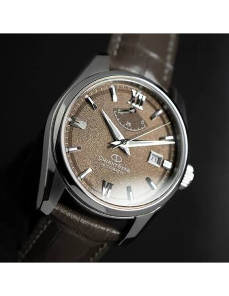 automático hombre Orient Star Contemporary MOCHA RK-AU0113Y JDM  38.5mm 100m WR cristal de zafiro