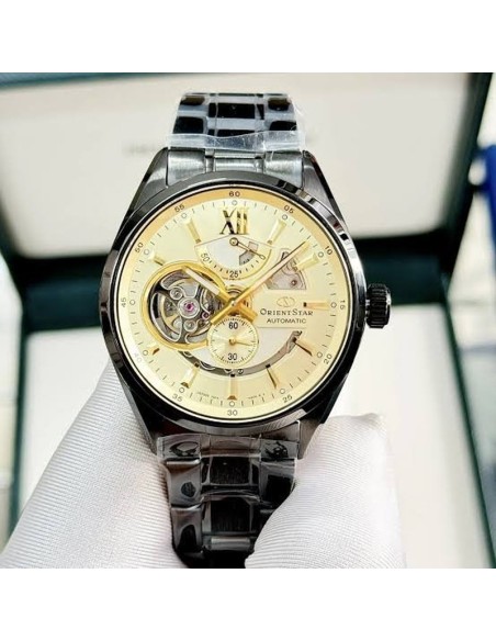 Orient Star Joker Two-Tone RK-AV0130G JDM 41mm 100m WR cristal de zafiro