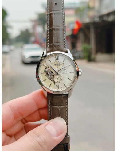 automático hombre Orient Star Contemporary Layered Skeleton RK-AV0B10G JDM Textile Series Champagne 41mm