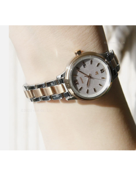 solar mujer Orient Women's iO NATURAL&PLAIN White Mother-of-Pearl Dial Solar Powered Metal Band RN-WG0415A