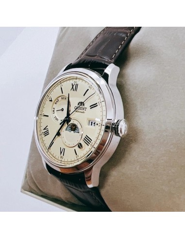 automático hombre Orient Bambino “Suna no Hi to Tsuki” (砂の日と月”Sand Sun & Moon” RN-AK0803Y  JDM